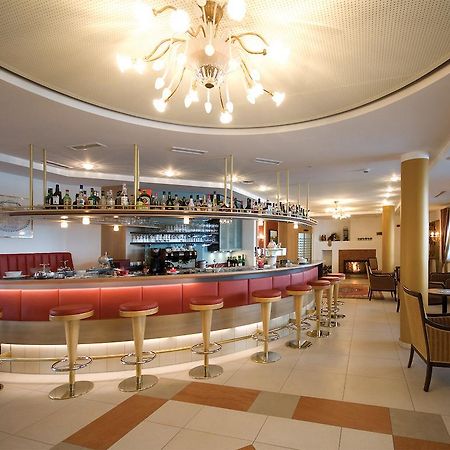 Hotel Amadeus Micheluzzi ザーファウス エクステリア 写真